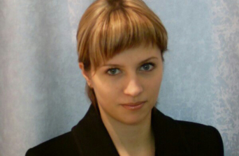  Помощник руководителя: Рузанова Александра Владимировна 